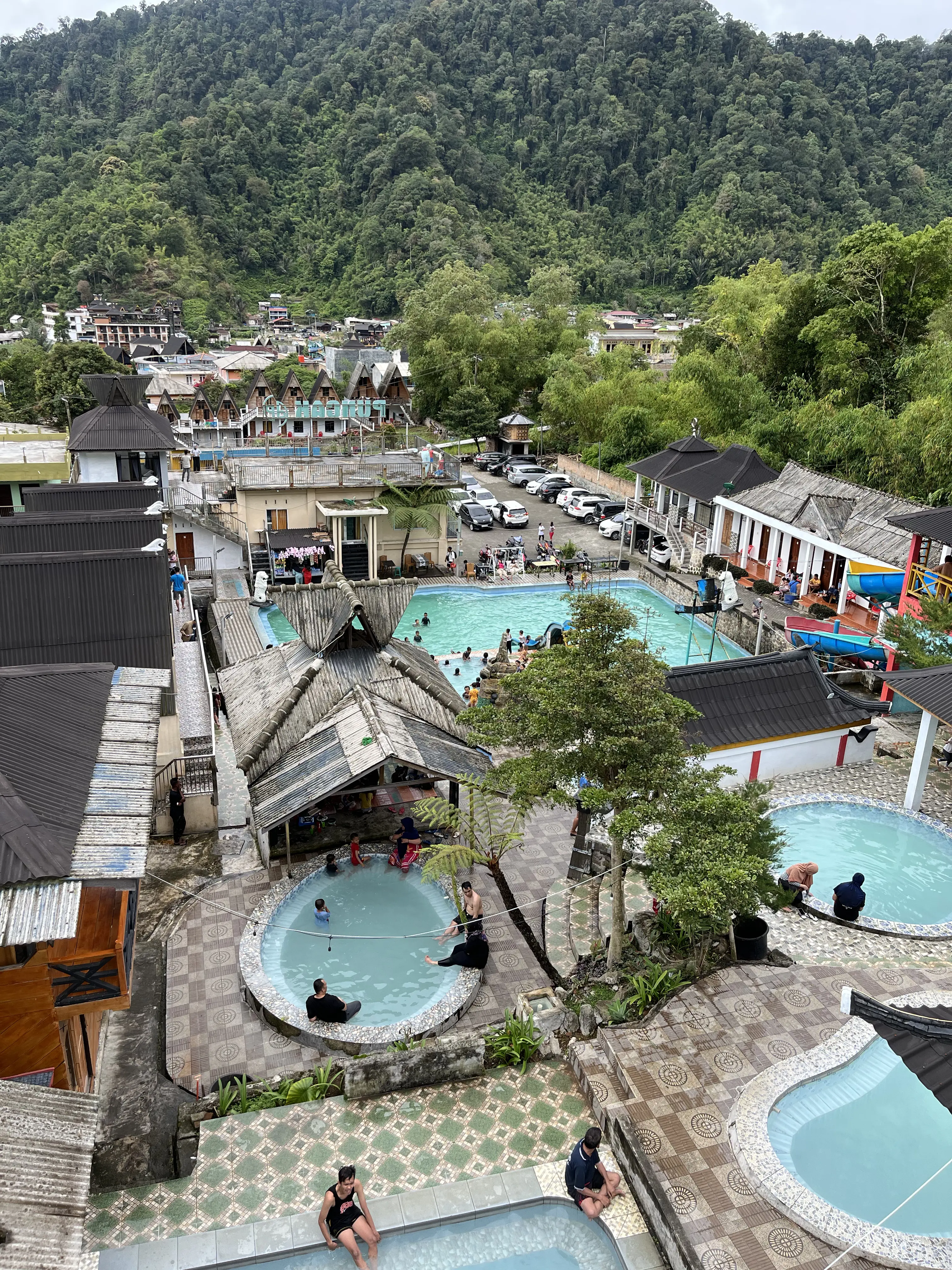 Kolam Air Panas